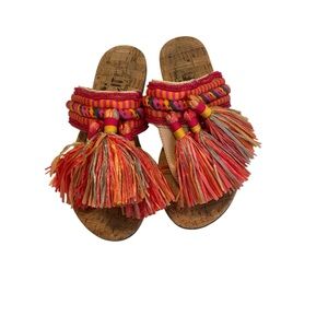 Circus by Sam Edelman colorful sz6 raffia tasseled sandals like new worn 2-3x